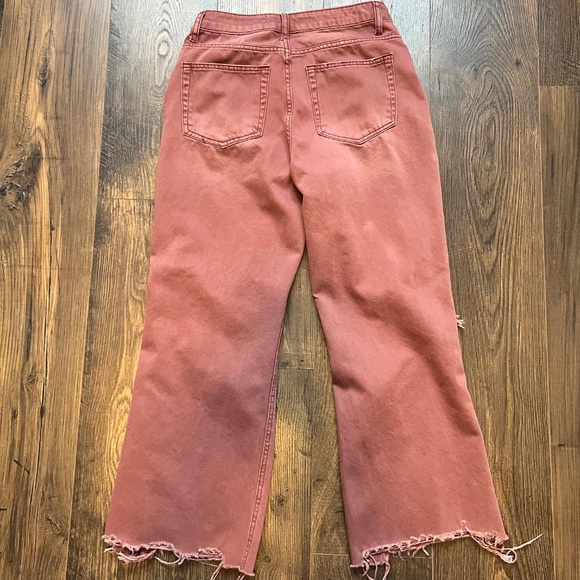 Vervet By Flying Monkey Distressed Cropped Jeans, Burgundy, Size 27 - Picture 4 of 4